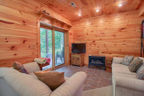 Deer Cabin - Hocking Hills Cabin Rentals